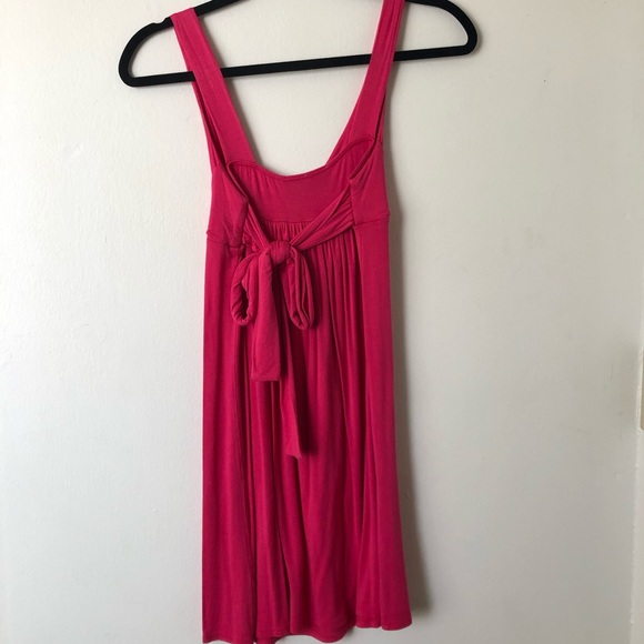 Pink dress - Picture 2 of 5